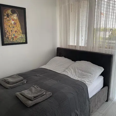 Jerozolimskie 2-bedroom * Warsaw
