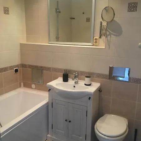 Jerozolimskie 2-bedroom